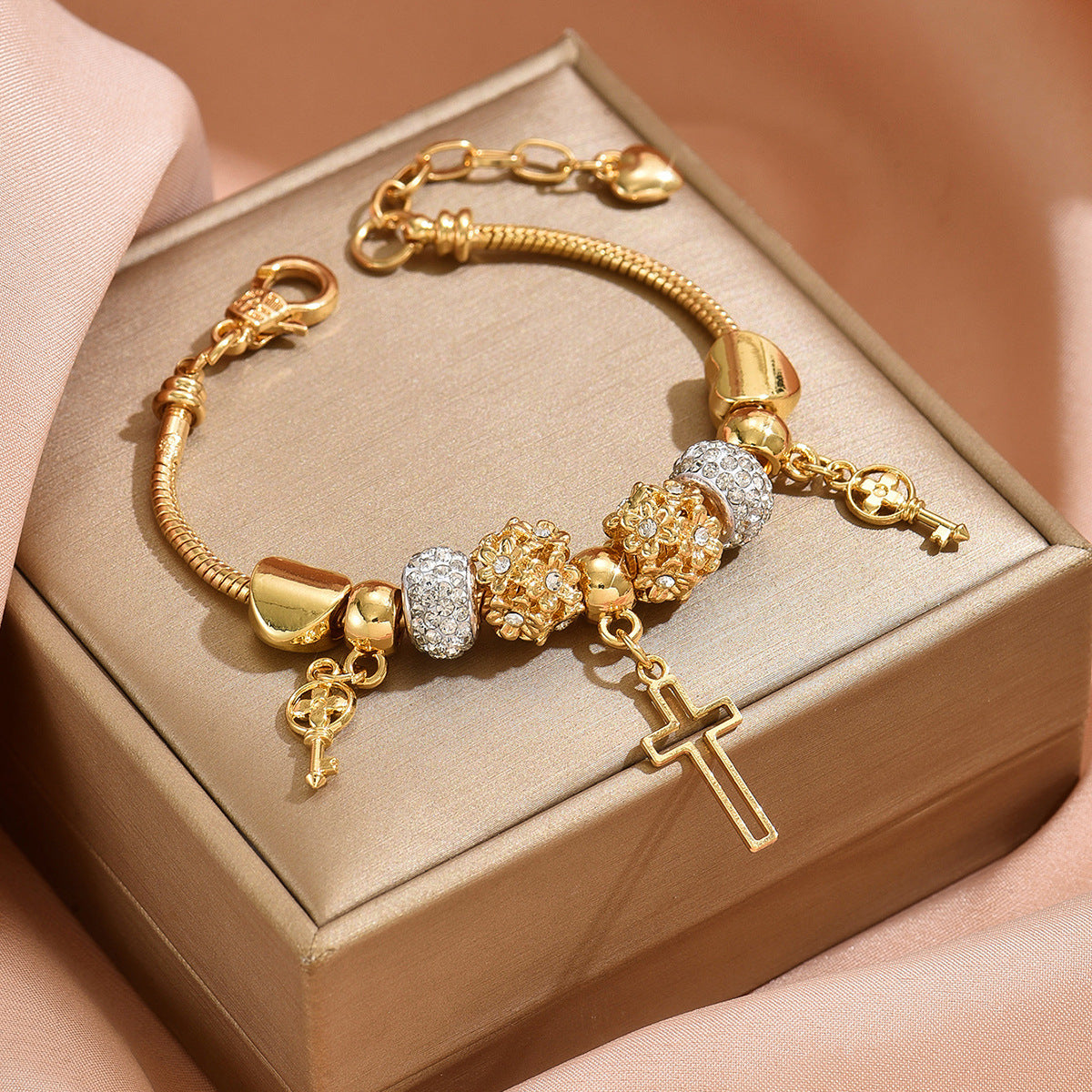 Wholesale Golden Leopard Print Cross Grand Bracelet