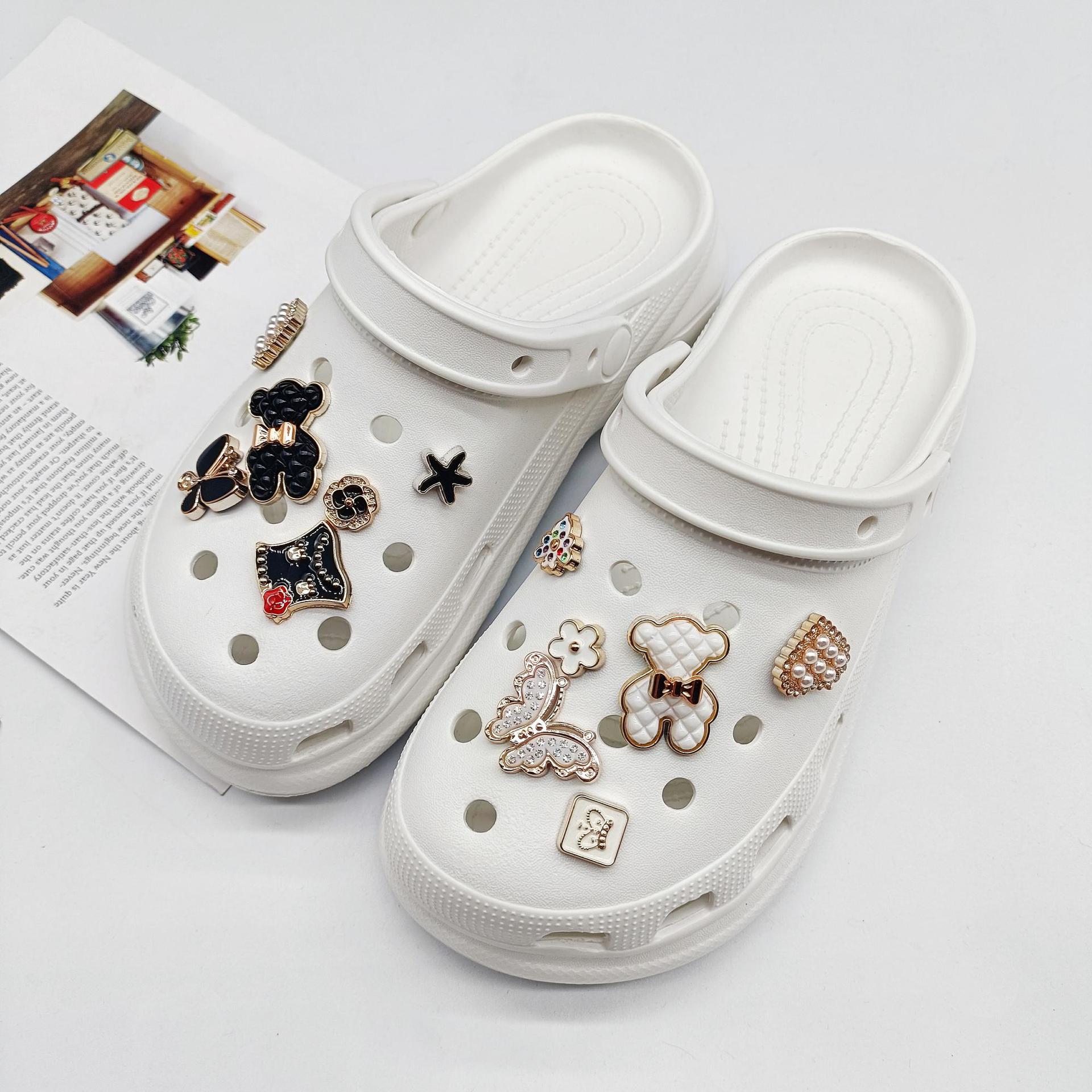 Wholesale DIY Black and White Bow Plaid Bear Buckle Slipper Accessories