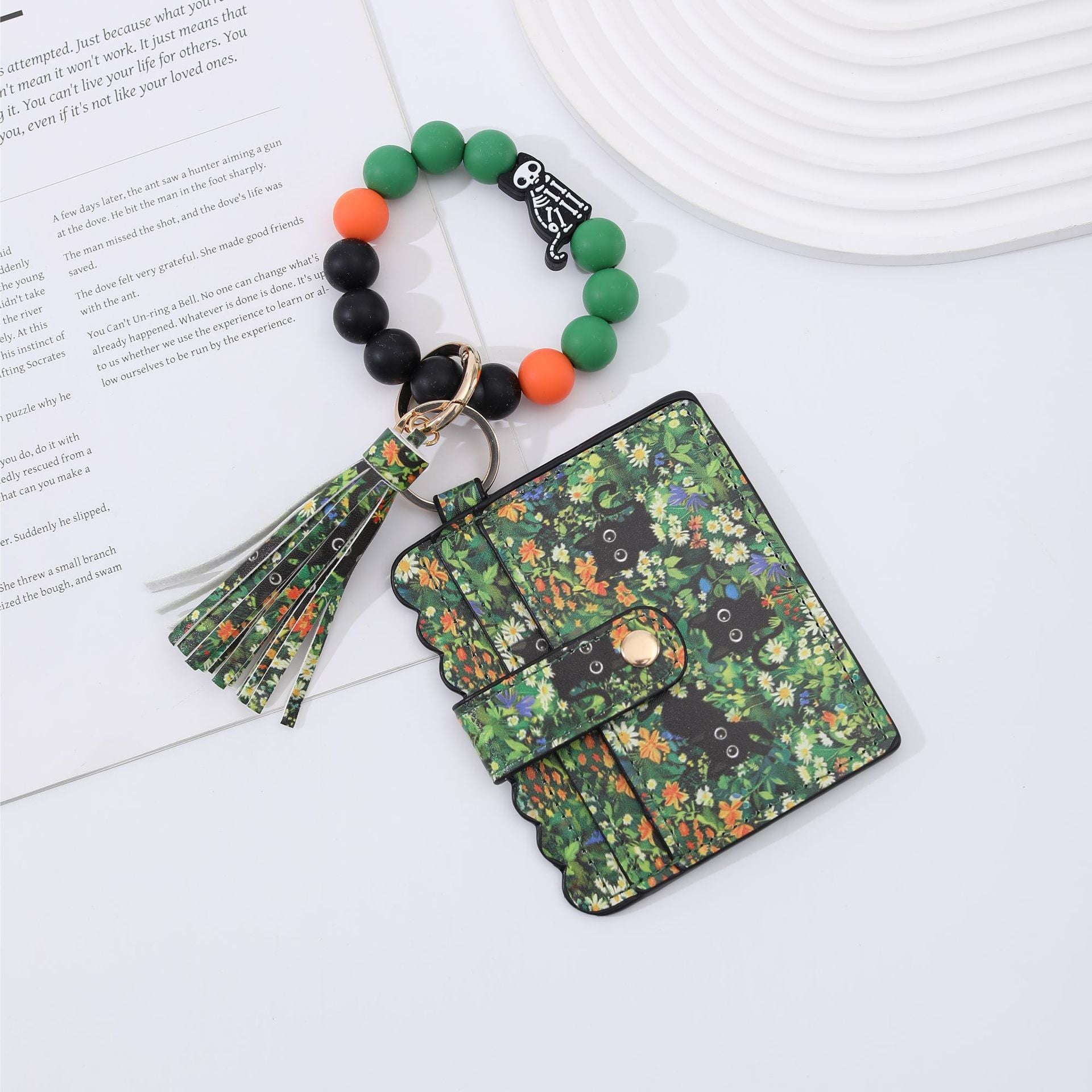 Wholesale Cardholder keychain PU tassel print animal keychains