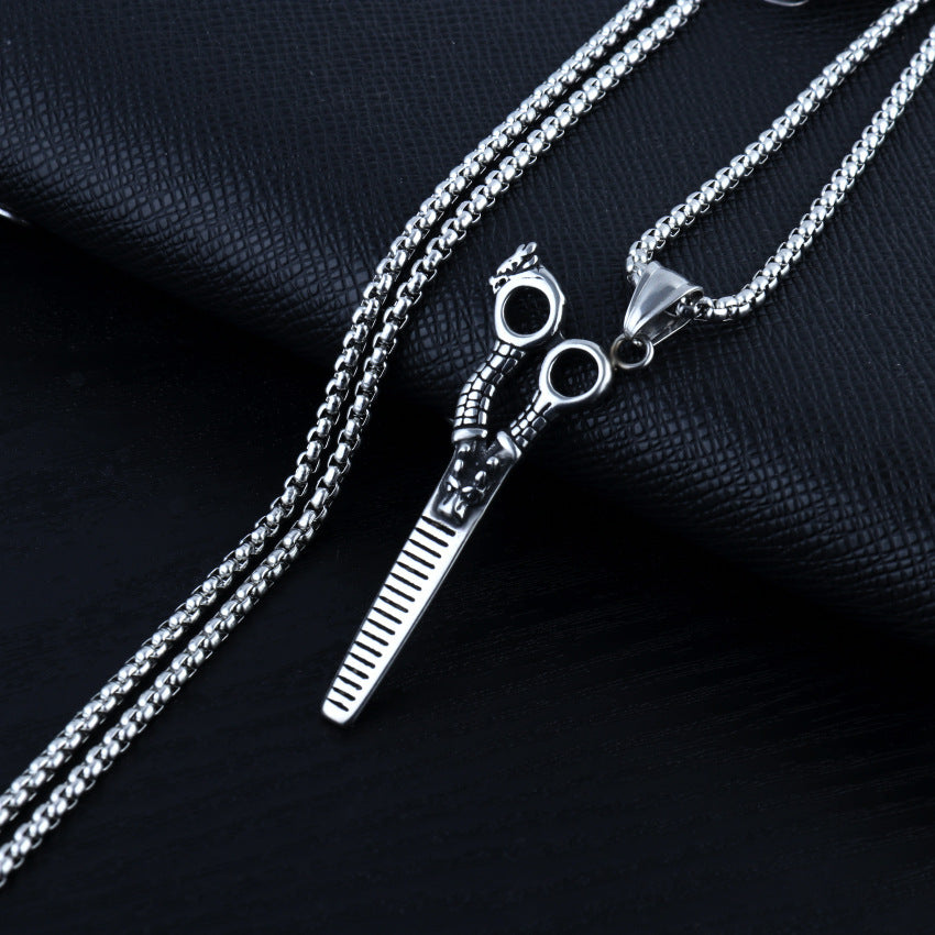 Wholesale Oversized Skull Pendant Necklace For Men Trendy Fashion Jewelry Accessory  Party Gift