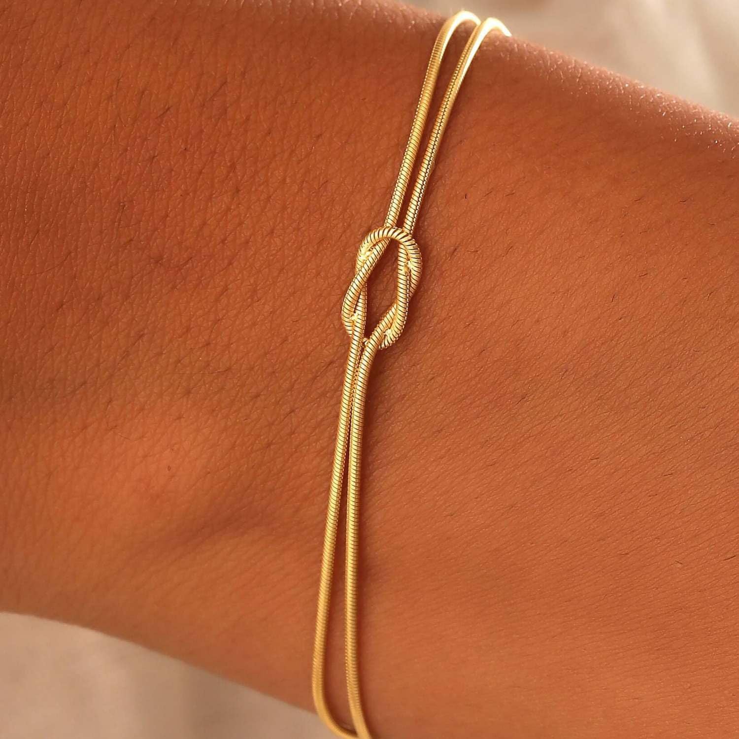 Wholesale New Knotted Couple Snake Bone Love Bracelet Brass Bracelet