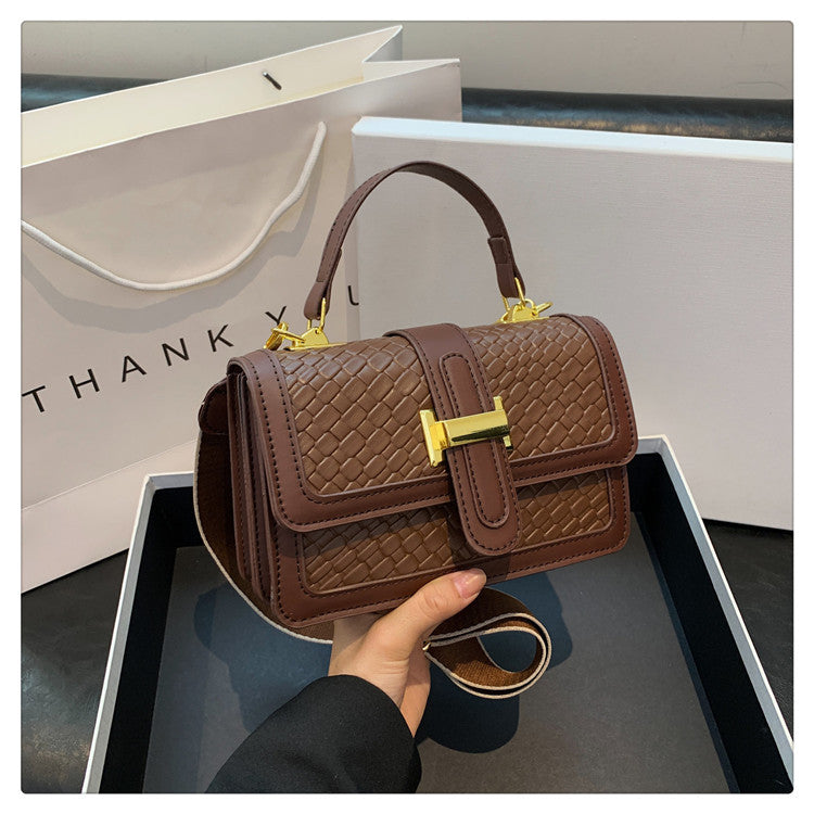 Wholesale Retro Fashion Simple Popular Hand-held Messenger Shoulder Small Square Bag