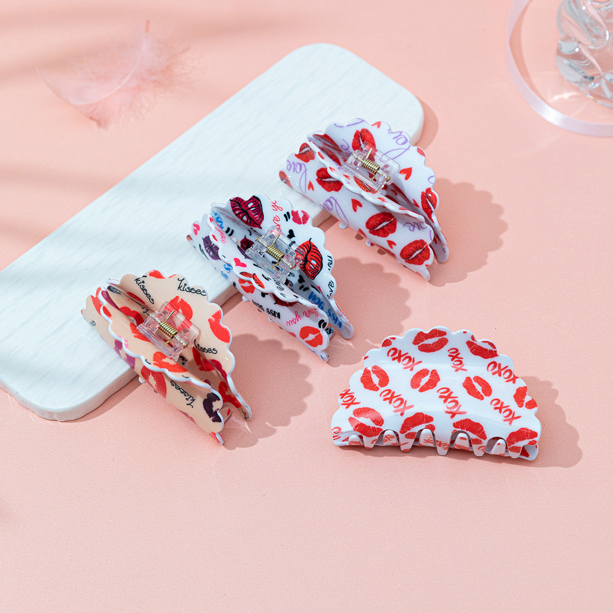 Wholesale Valentine's Day hair accessories party hairpin lip grip back shark clip sweet head accessories