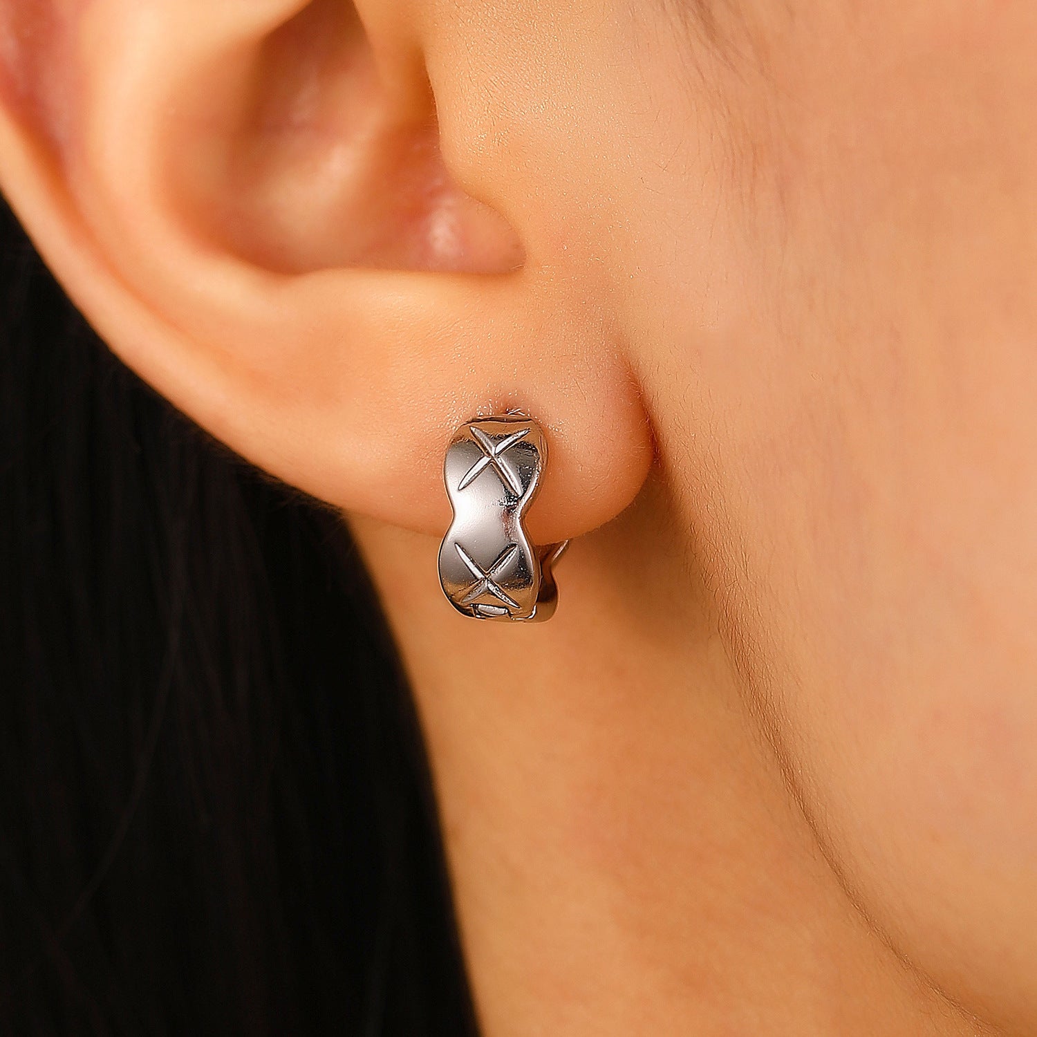 Wholesale Alphanumeric Earrings 8-shaped Earrings