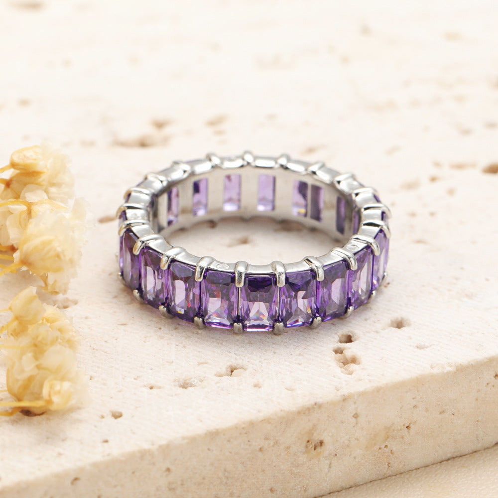 Wholesale Diamond-encrusted Light Luxury Colored Diamond Titanium Steel Women’s Rings