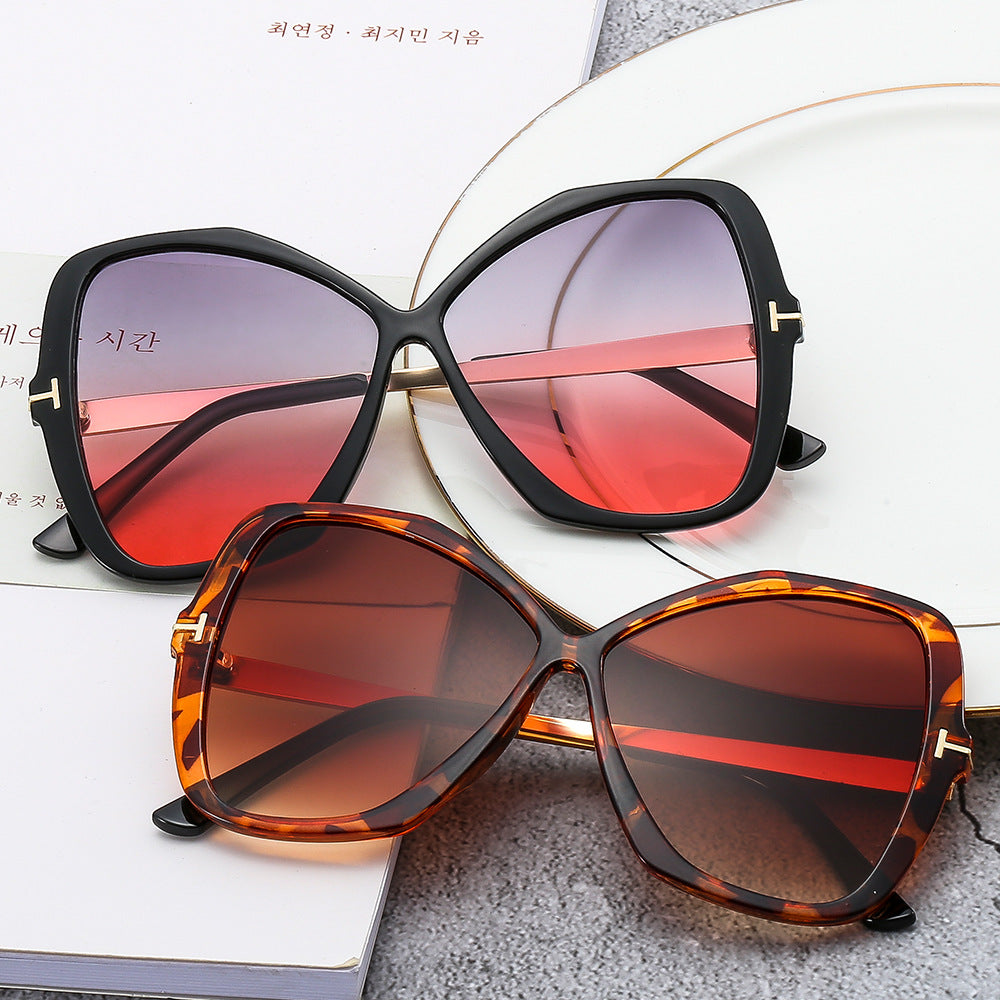 Wholesale Large Frame Cat Eye PC Sunglasses