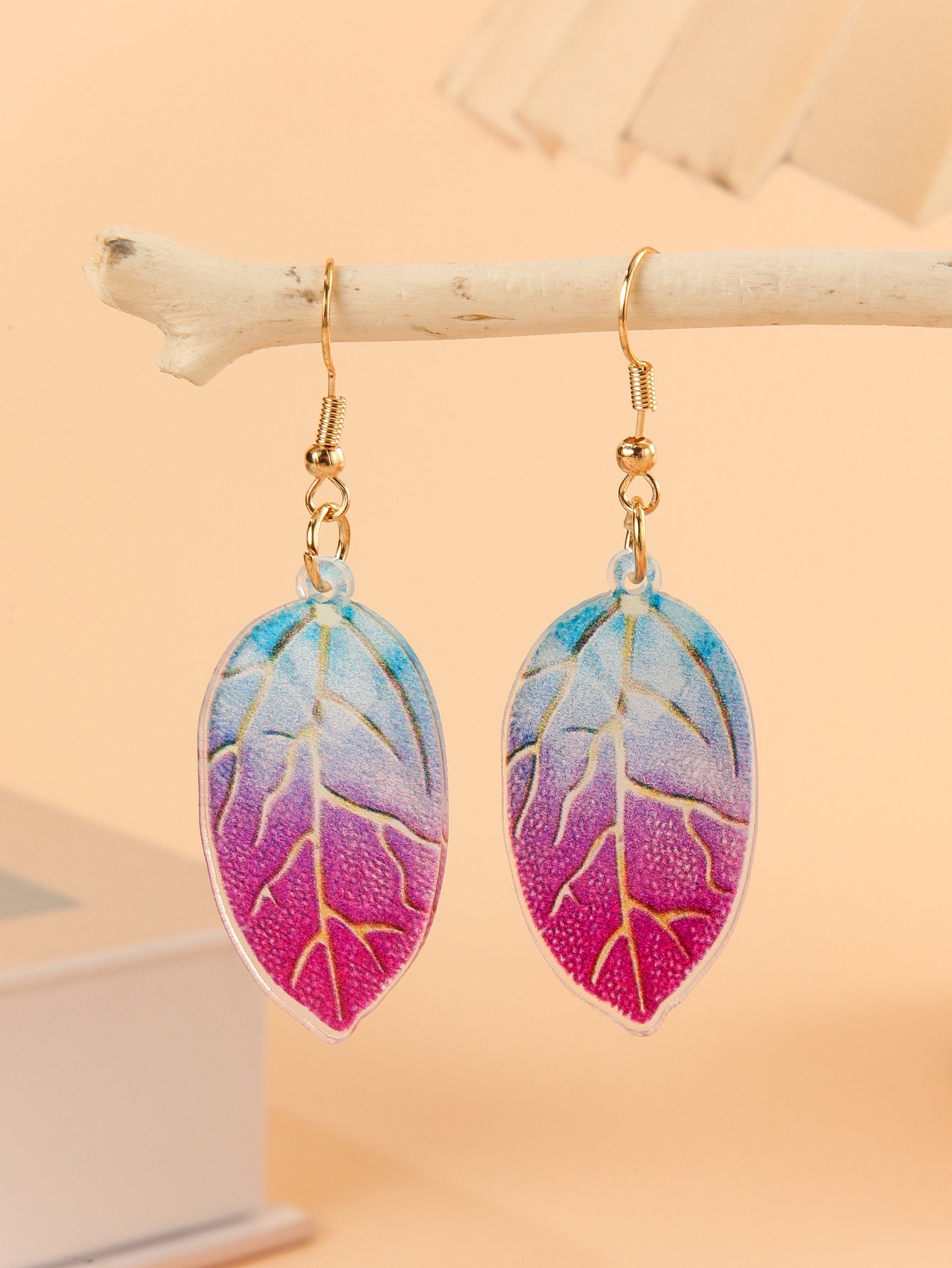 Wholesale Dead Leaf Acrylic Texture Earrings
