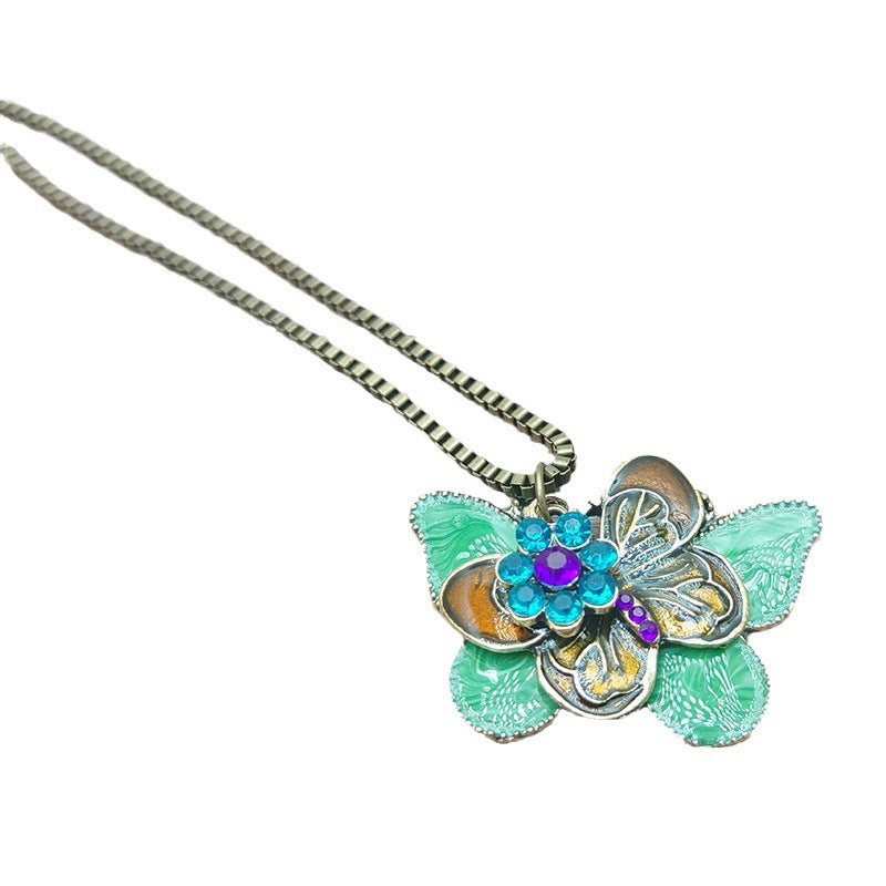 Wholesale Accessories butterfly necklace women' s elegant ethnic style jewelry