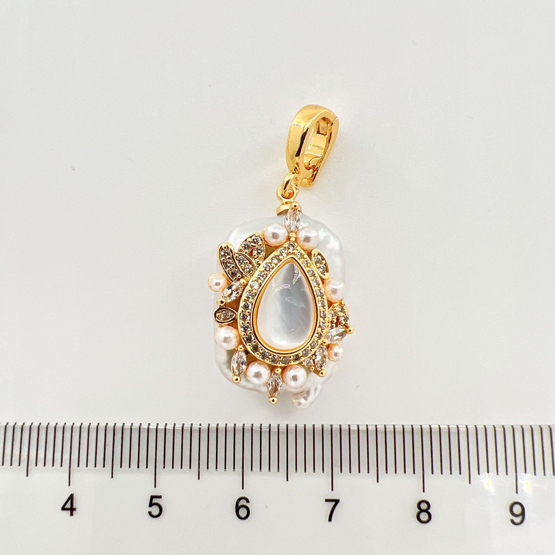 Wholesale Copper gold plated inlaid pearl shell cross butterfly heart pendant