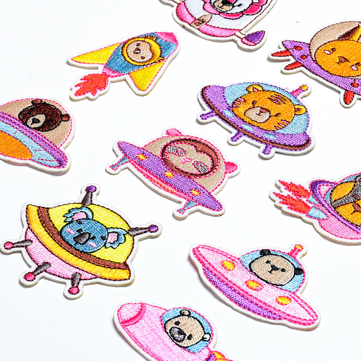 Wholesale Cartoon Rocket Flying Saucer Animal Embroidered Iron On Cloth Patch Decorative For Jeans
