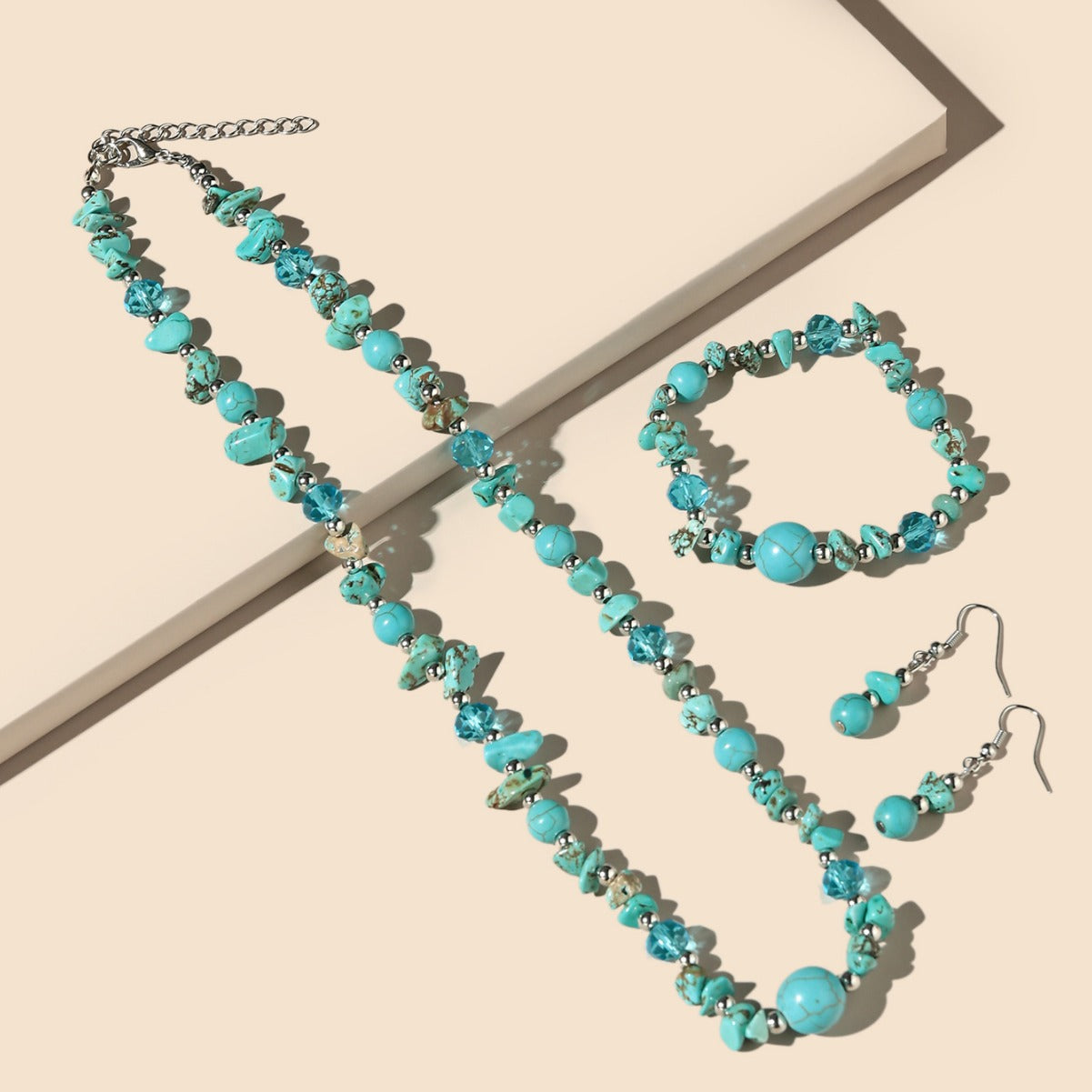 Wholesale Fashion Bohemian Turquoise Long Vintage Beaded Necklace