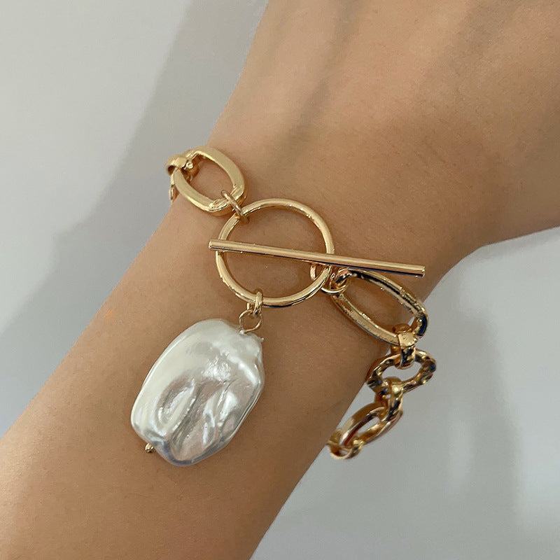 Wholesale Irregular Pearl Necklace