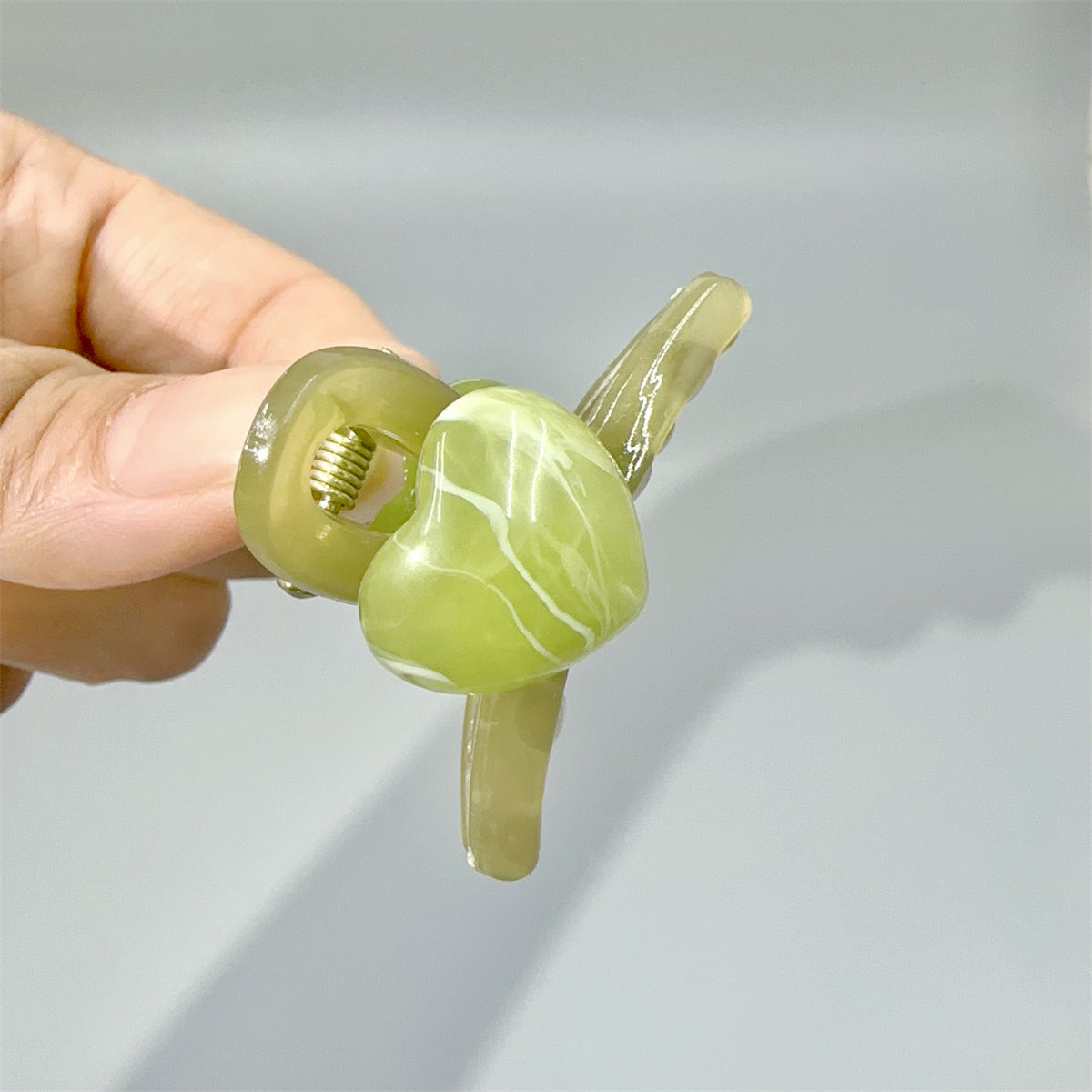 Wholesale girls summer small heart hairpin