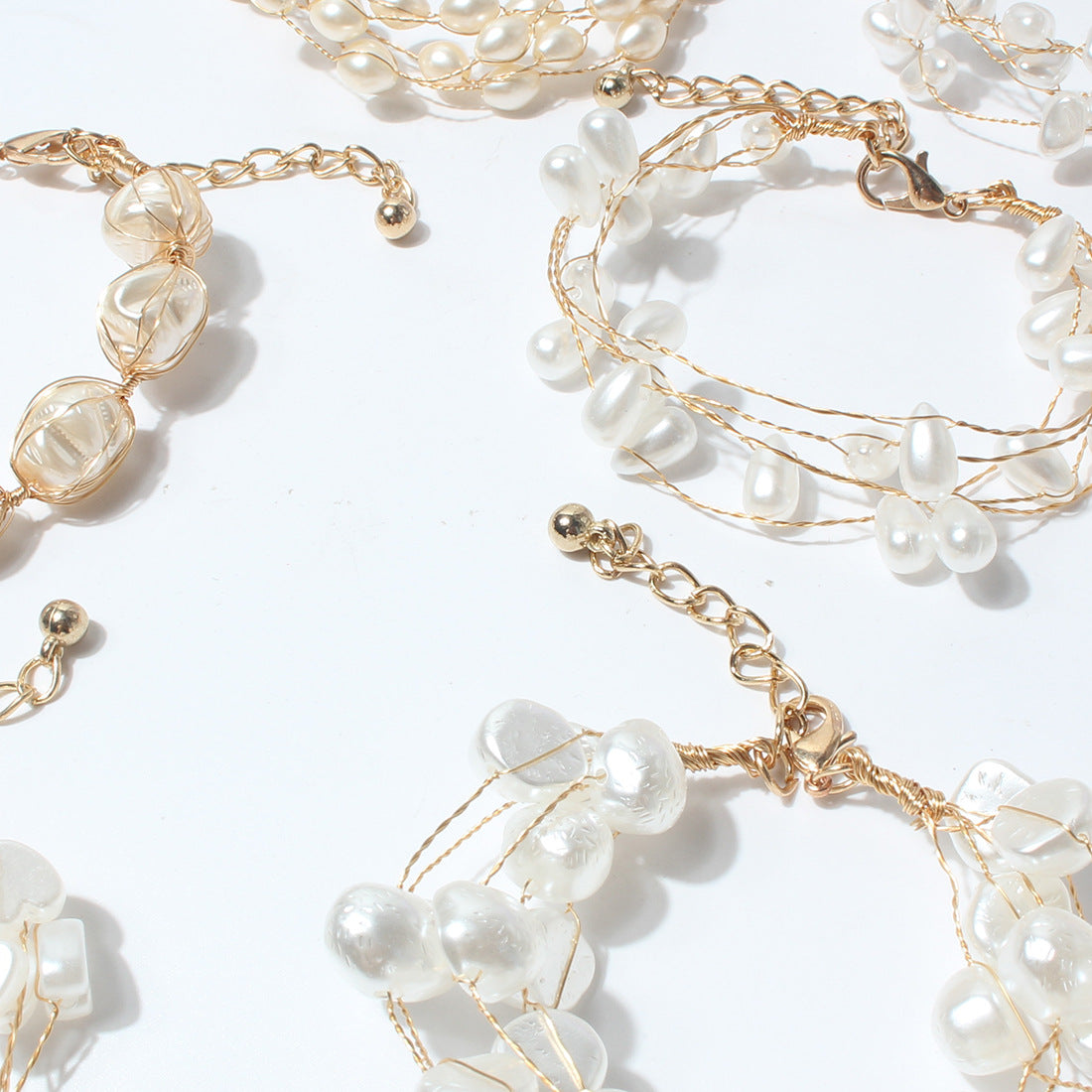 Wholesale simple retro pearl multi-layer temperament sweet wind gold bracelet