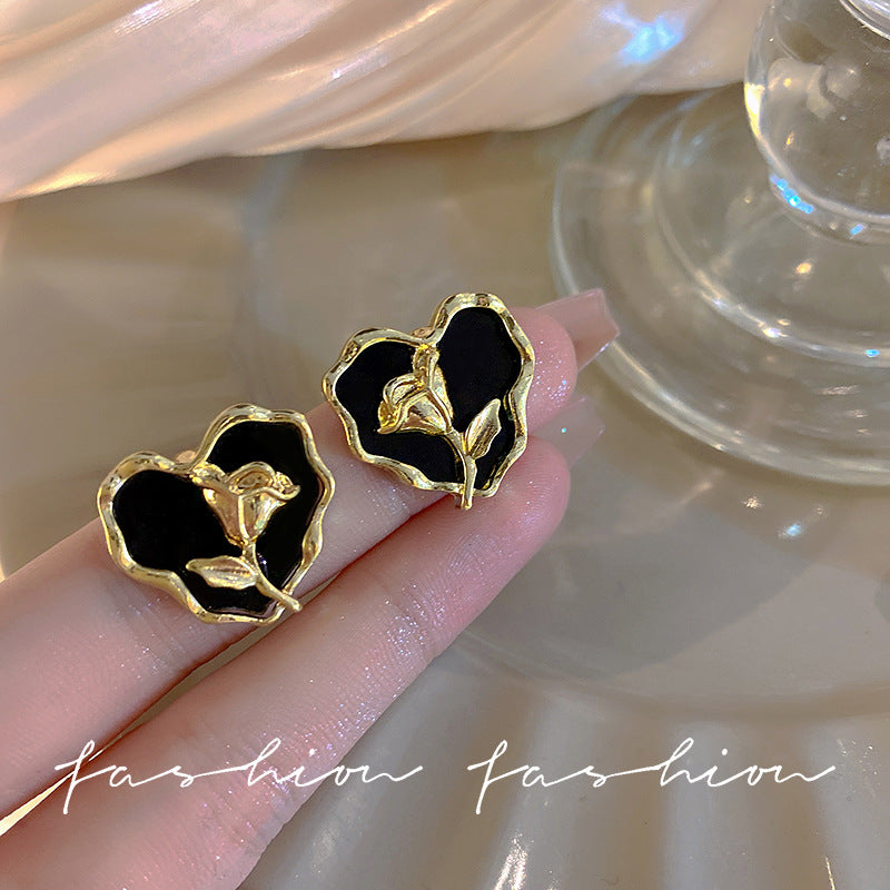 Wholesale Tulip Flowers Love Heart Alloy Earrings