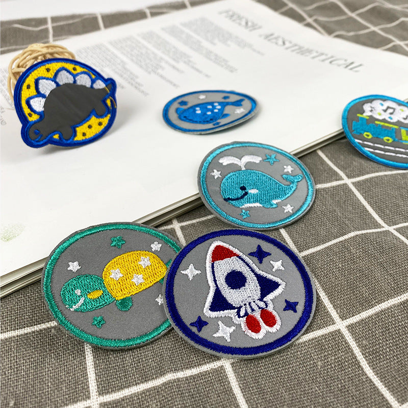 Wholesale Chic Reflective Cartoon Embroidered Patch For Backpack Coat School Bag Safety Decorative Badge