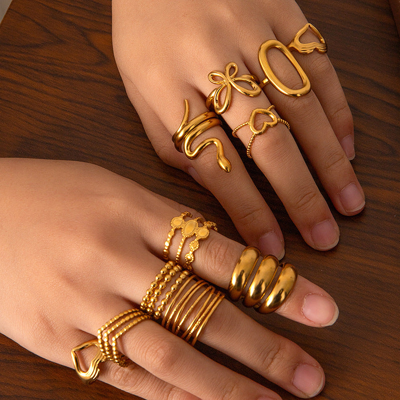 Wholesale Titanium Steel Gold Men' s and Women' s Luxury Adjustable Ring
