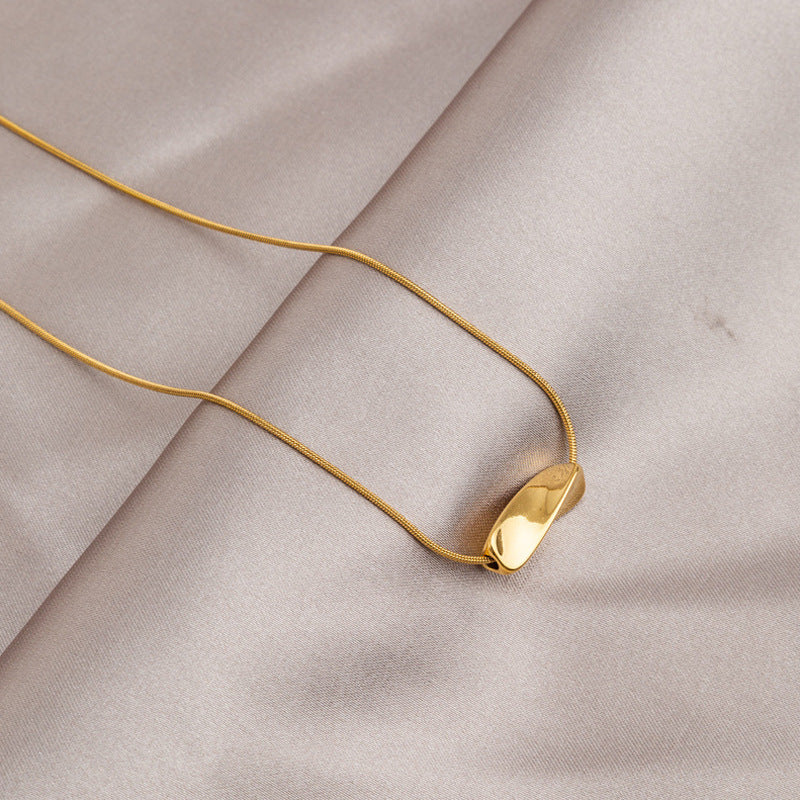 Wholesale Gold Titanium Steel Necklace for Women,  Non-Fading