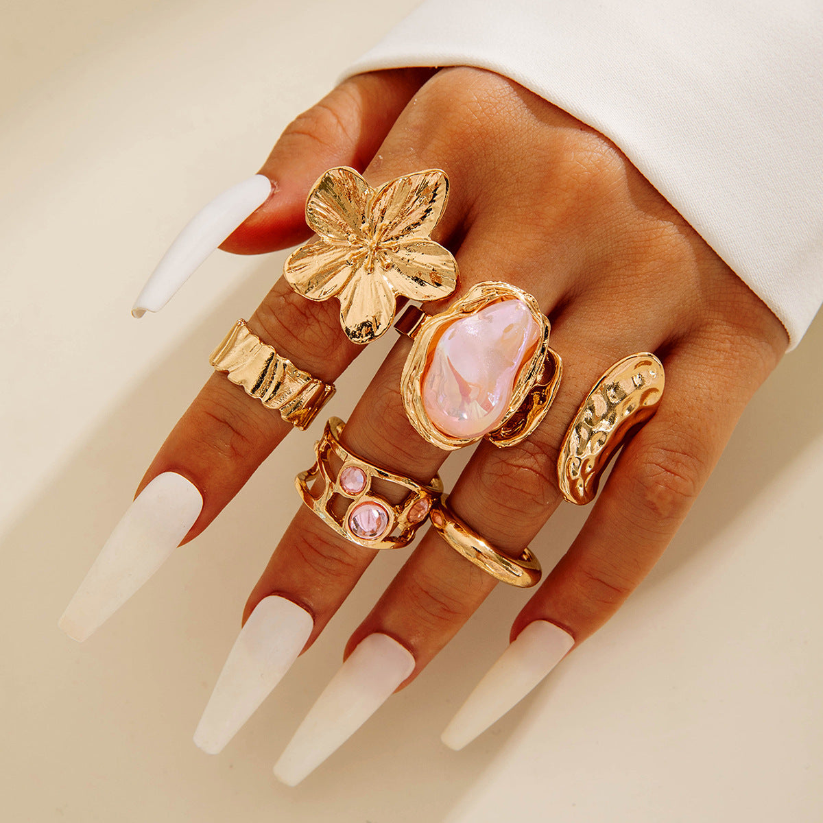 Wholesale Vintage Baroque Pearl Ring Set