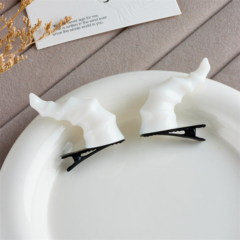 Wholesale devil horns cute anime headdress edge clip  3. 8* 2* 3. 8cm