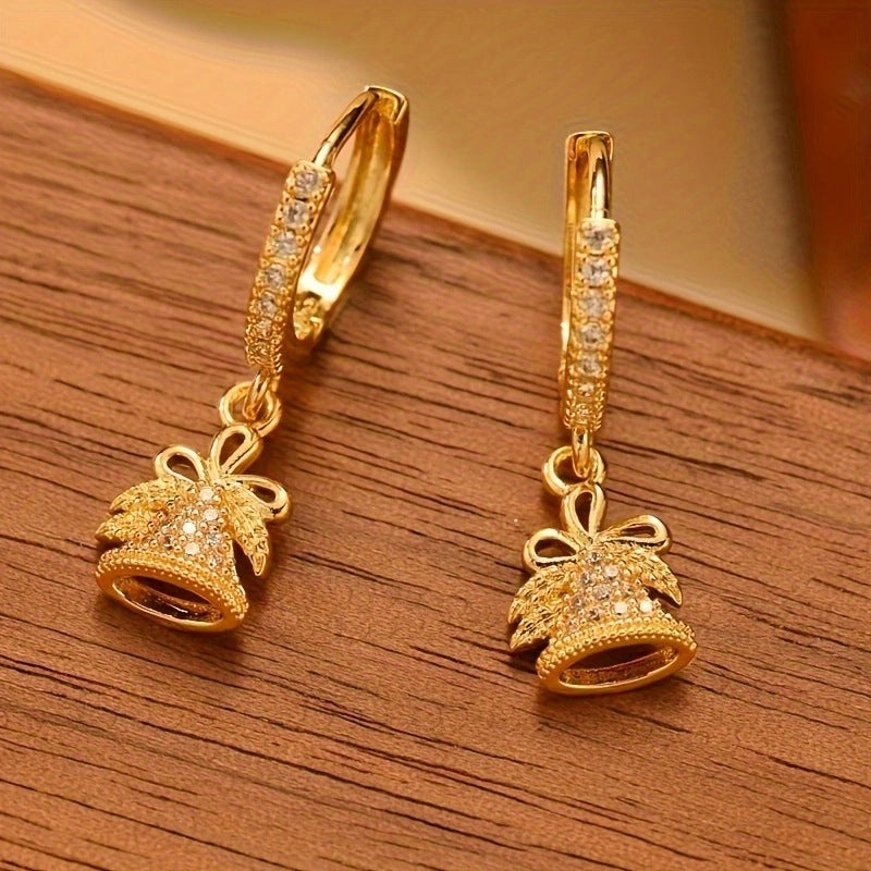 Wholesale simple fashion single row Christmas tree pendant earrings zircon copper plating 14K Joker Spring Festival Valentine's Day Saint