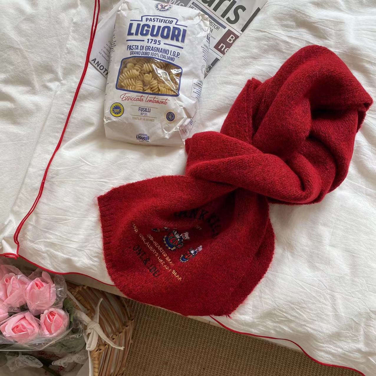 Wholesale Wool Embroidered Knitted Warm Thickened Bear Wool Scarf