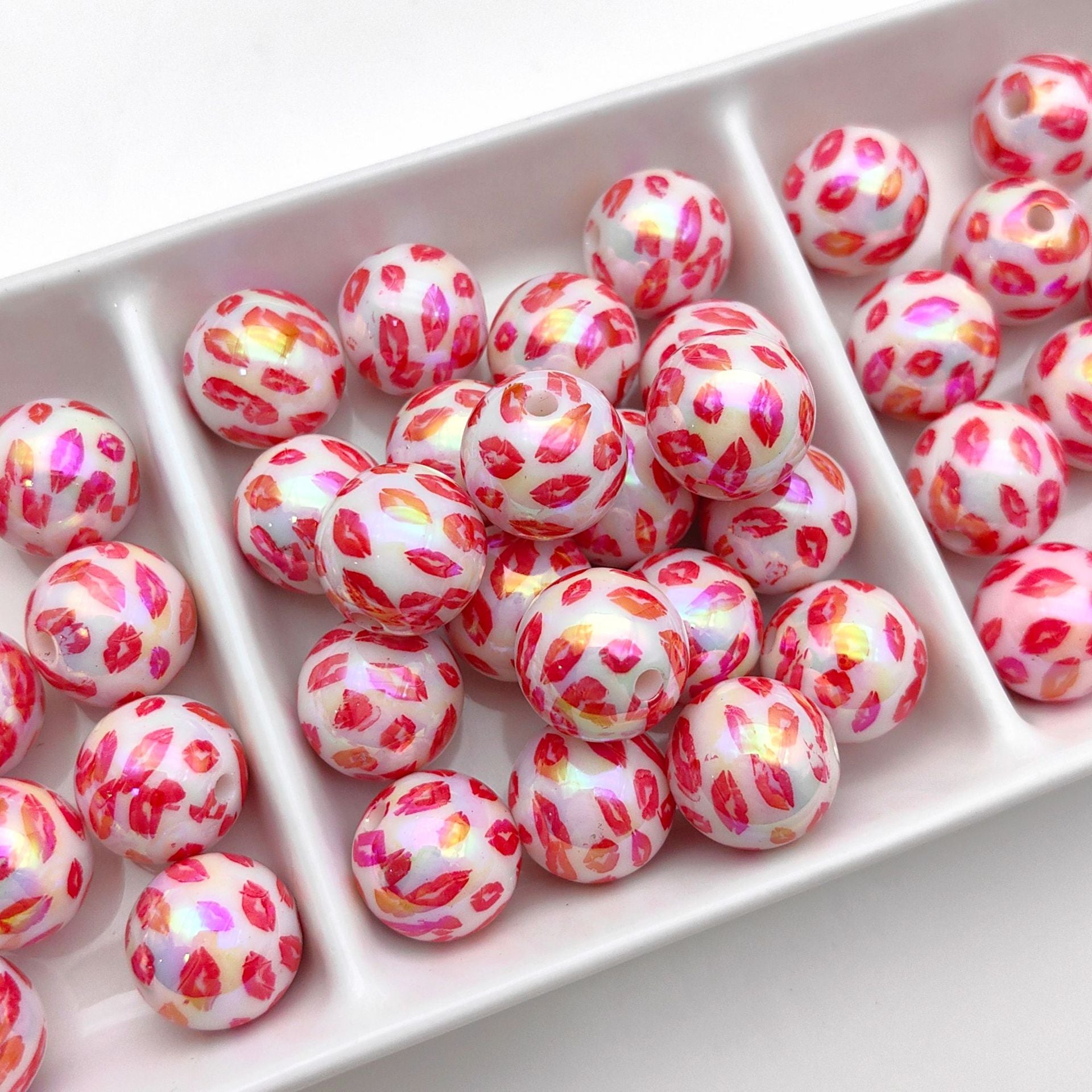 Wholesale   20pcs UV Color Plated  Printing English Love Acrylic Beads