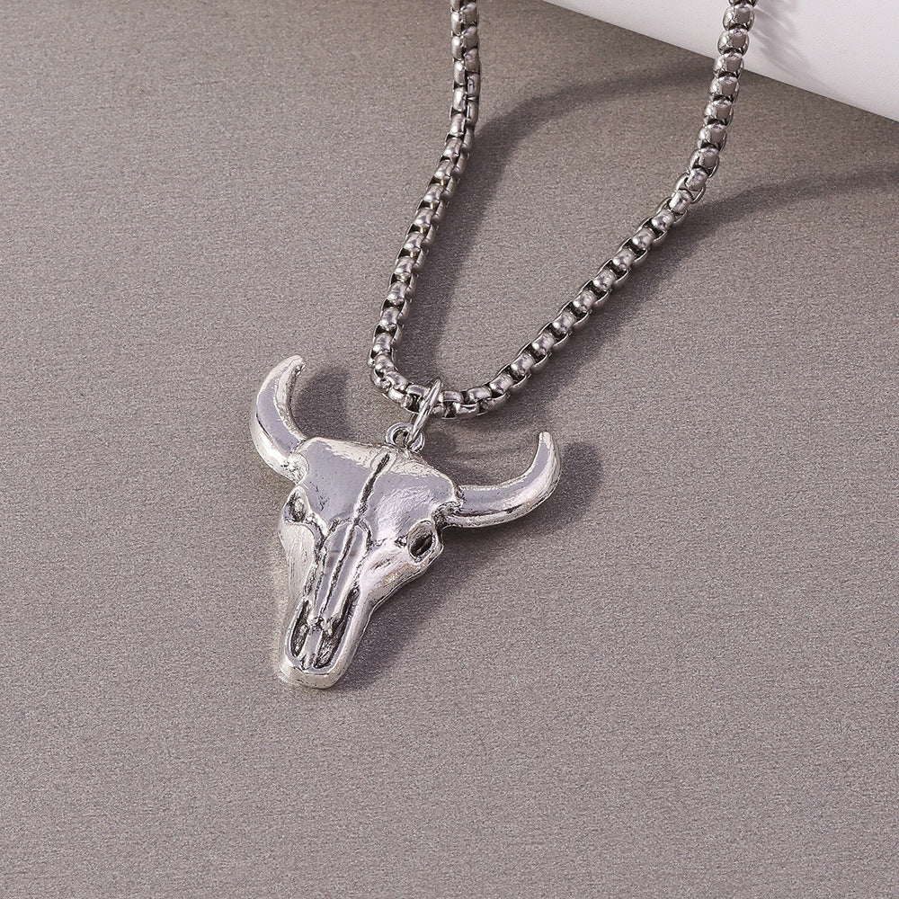 Wholesale Men's Bull Head Elephant Clavicle Necklace