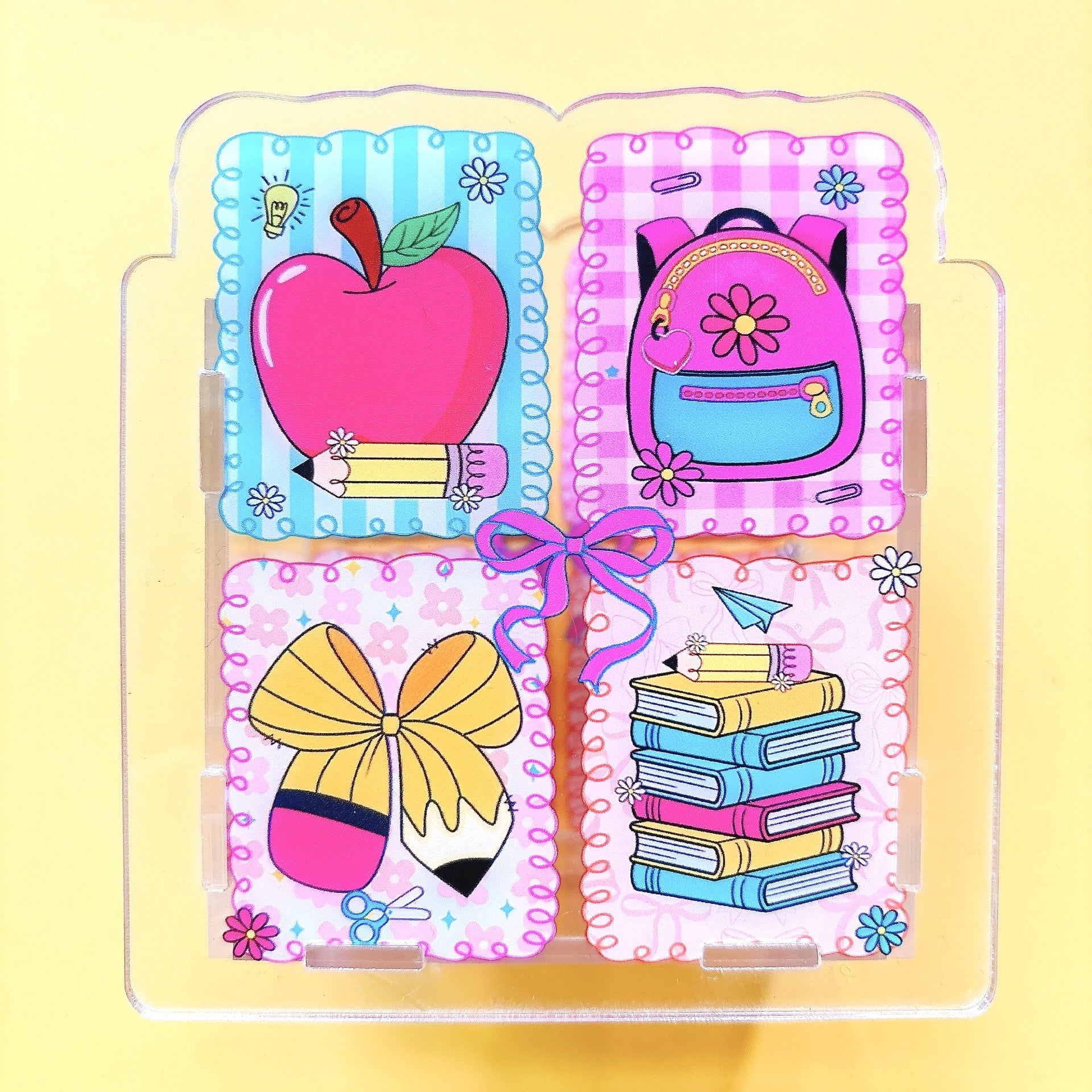 Wholesale Doctor' s Smiley Cherry Acrylic Pen Holder/ Pen Case