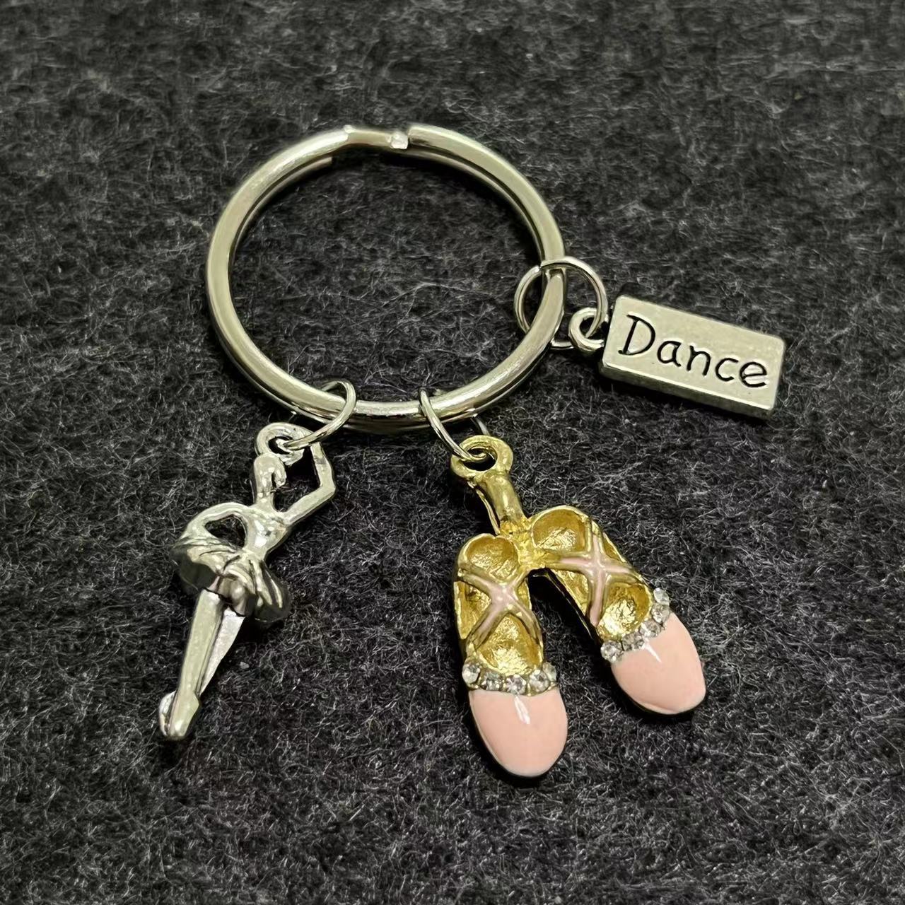 Wholesale Dance Beautiful Dancing Shoes Ballet Dancer Keychain