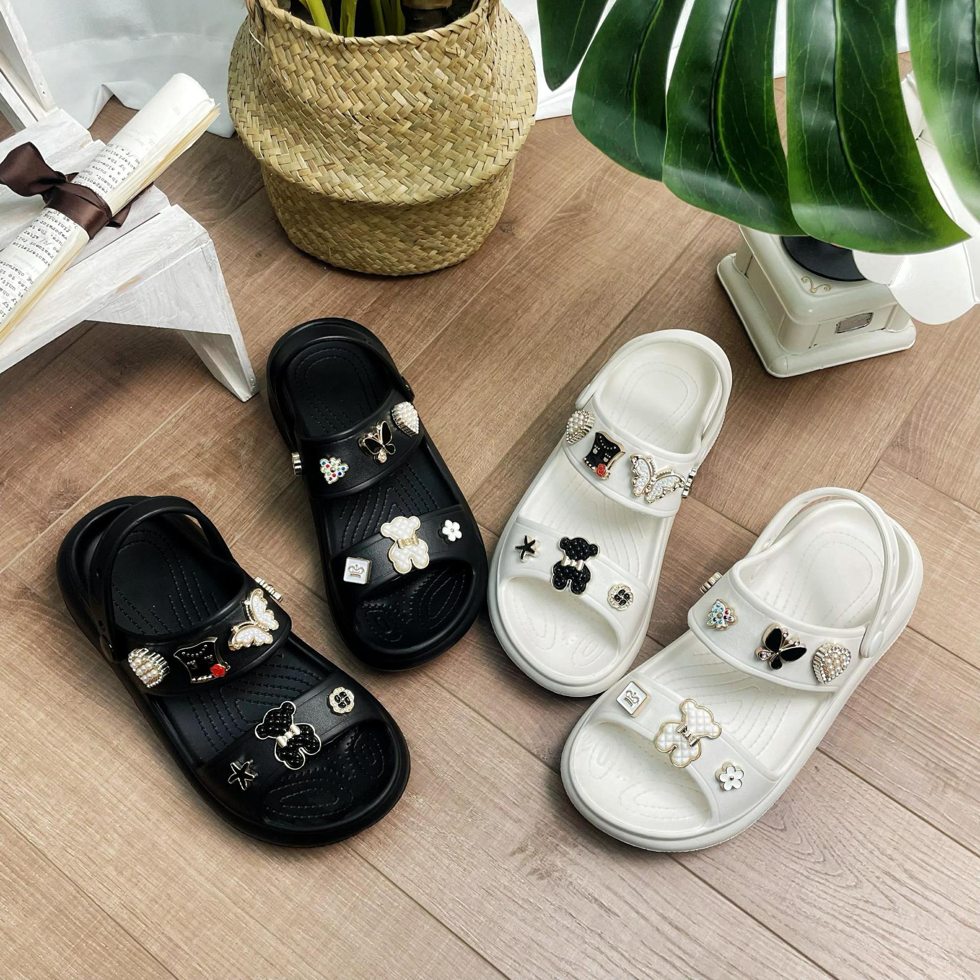 Wholesale Fashion Thick Sole Double Strap Black and White Cookie Bear Sandals