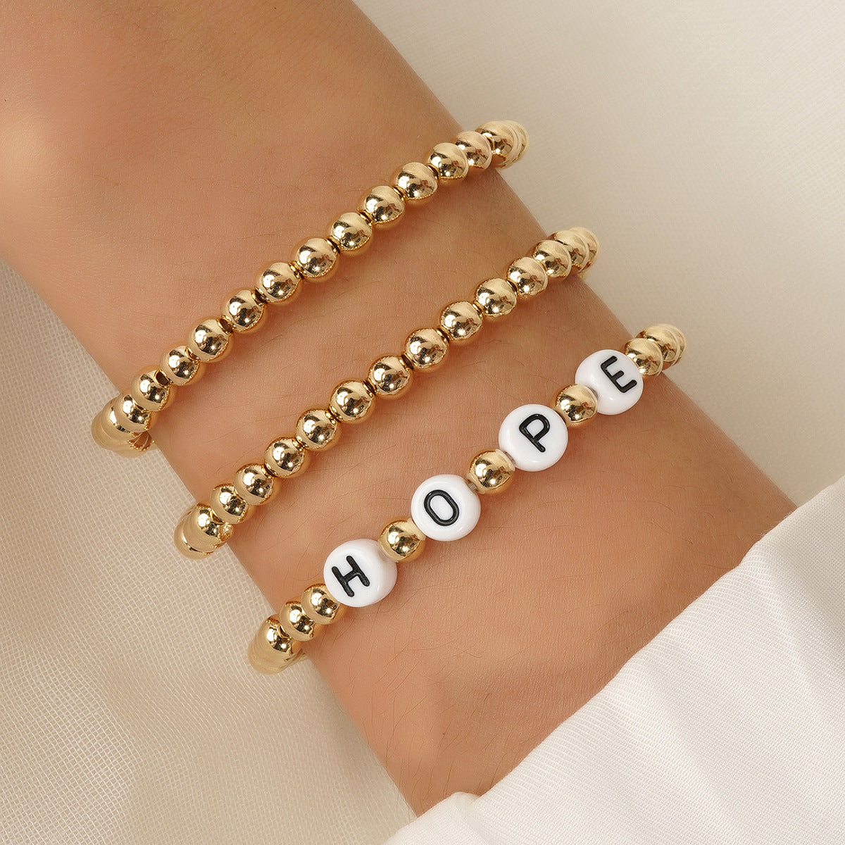 Wholesale Mother's Day Gold Acrylic Beaded Bracelet