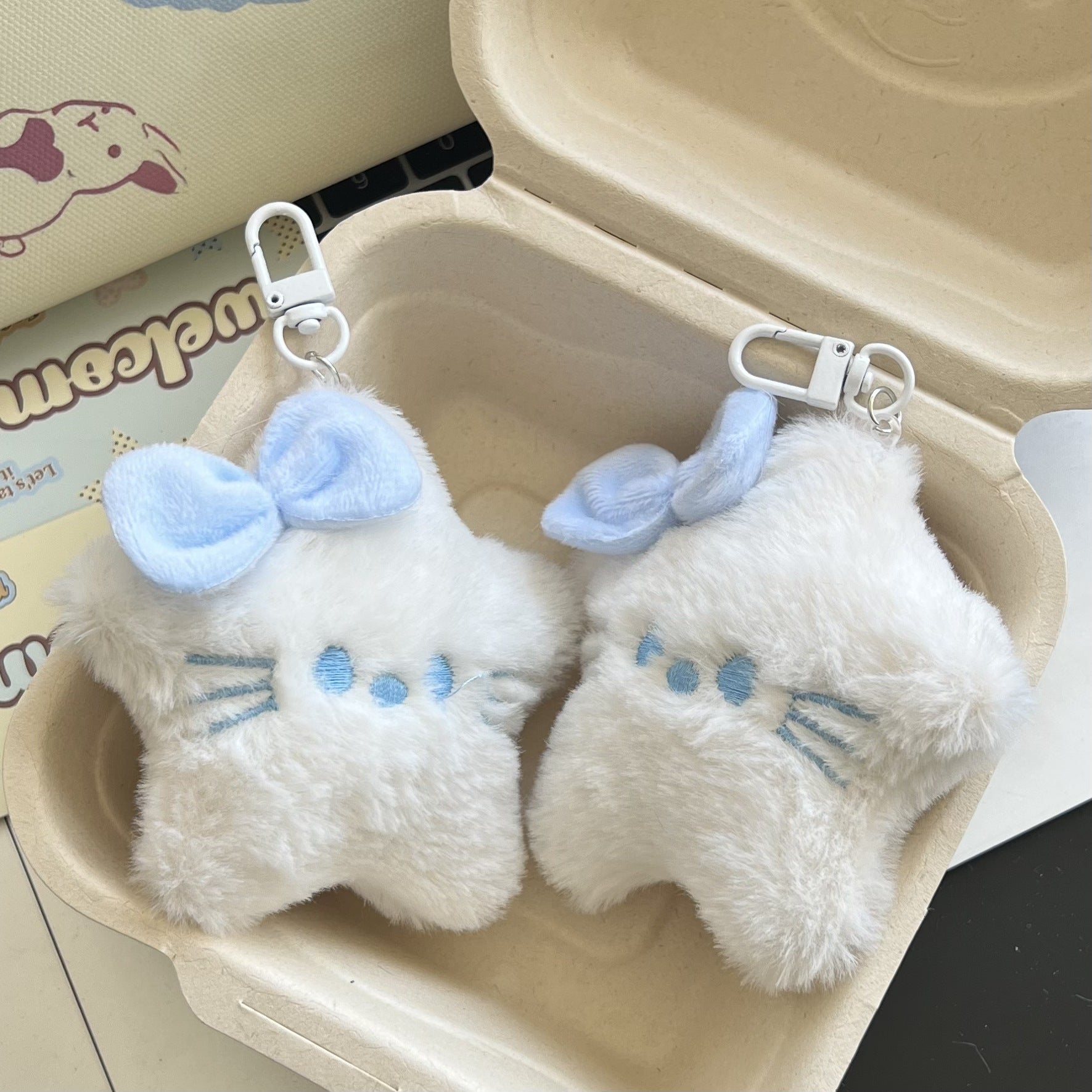 Wholesale Cute Large Plush Cat Five-pointed Star Keychain Milk Hoo All-match Schoolbag Pendant