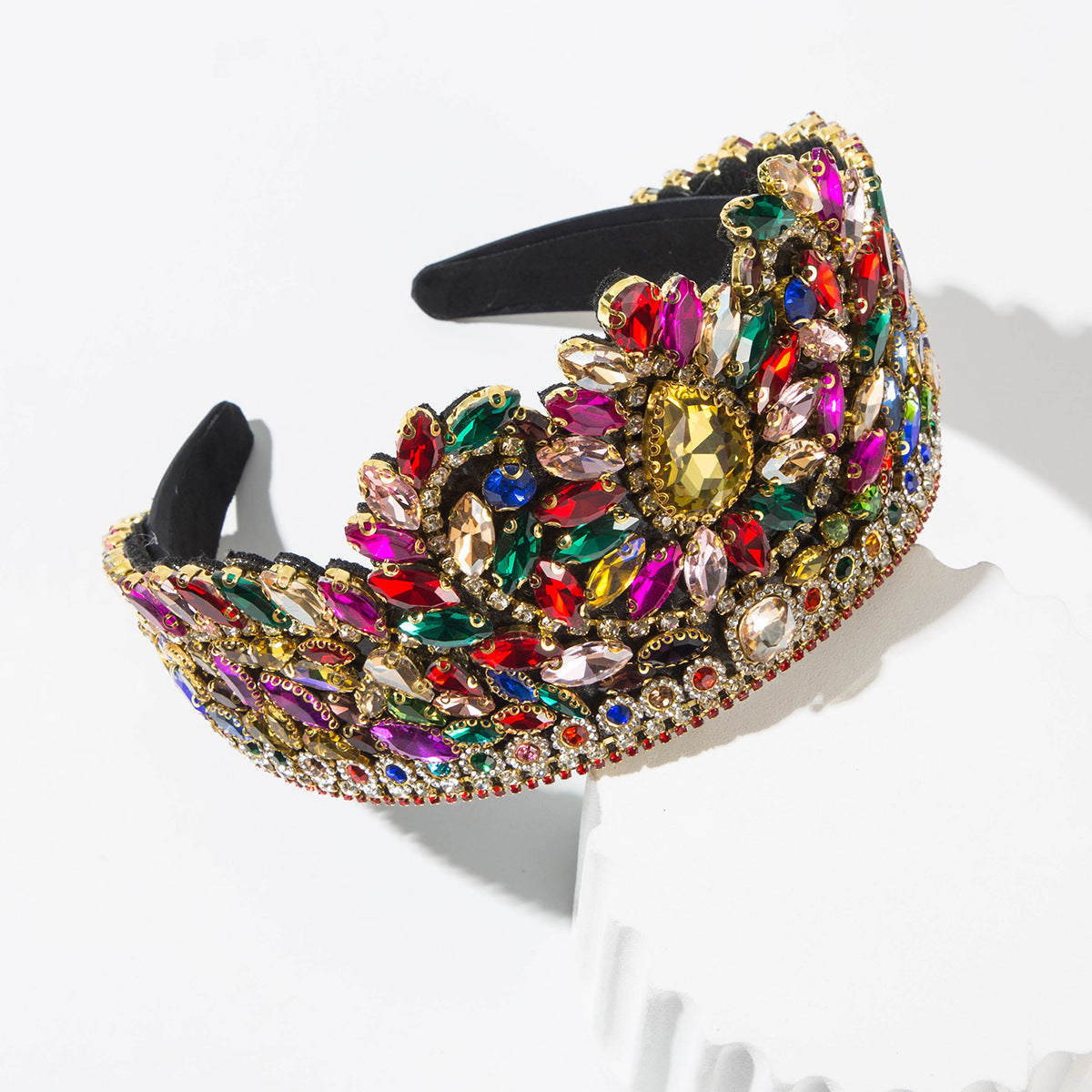 Wholesale Baroque retro wide edged diamond studded headband