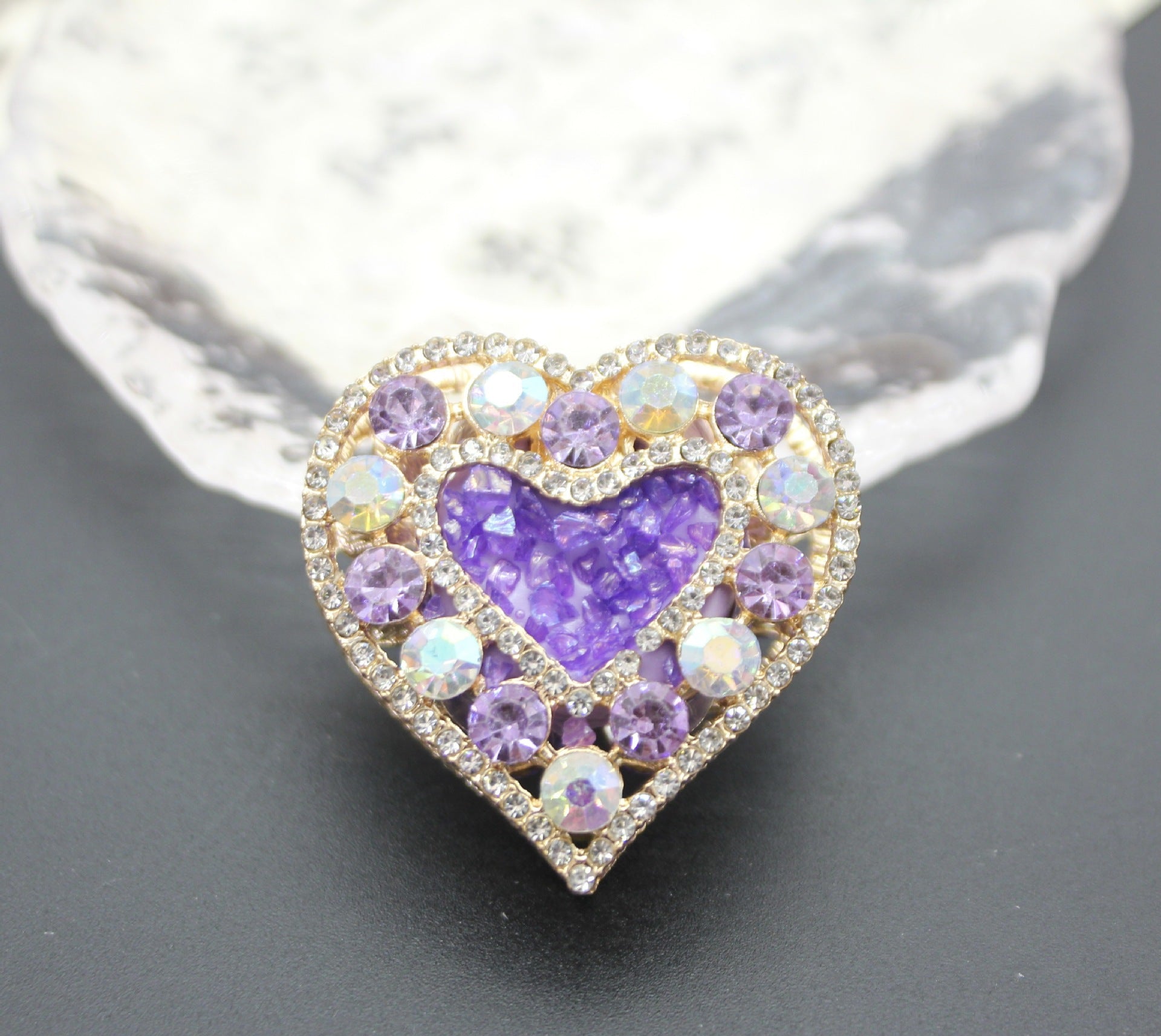 Wholesale Double-sided hollow heart inlaid with diamond crushed pink crystal straight hole beads