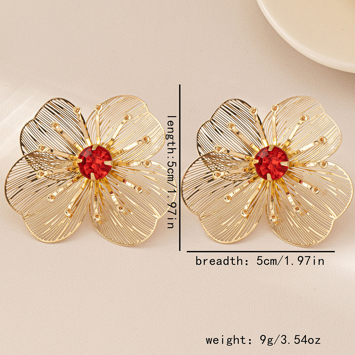 Wholesale 1 Pair French Retro High-end Retro Flower Earrings Daily Commute Valentine's Day Gift