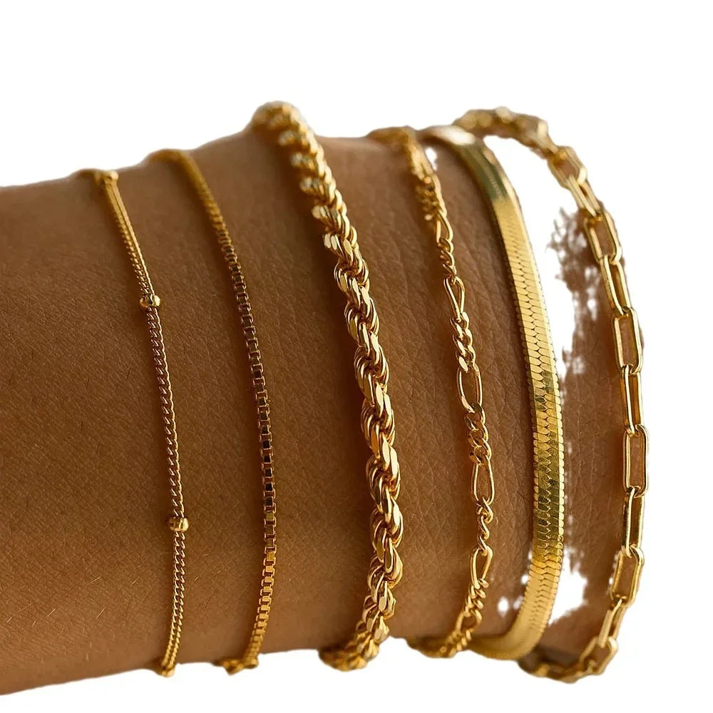 Wholesale suit Jewelry Personalized Bracelet New Alloy Combination Bracelet Six-piece Set