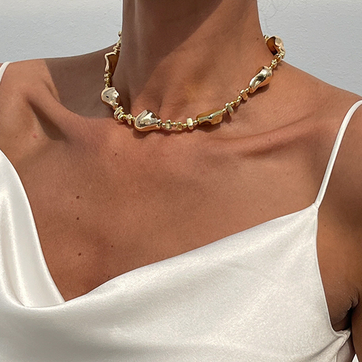 Wholesale Baroque Irregular Pearl Beaded Necklace Choker  Star Tassel Necklace