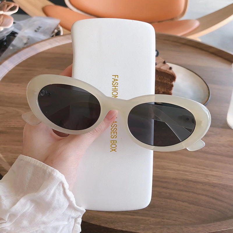 Wholesale PC Small Round Frame Cat Eye Sunglasses