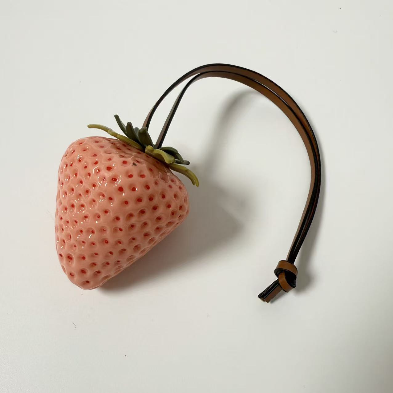 Wholesale Strawberry 3D Resin Cute Phone Lanyard Keychain