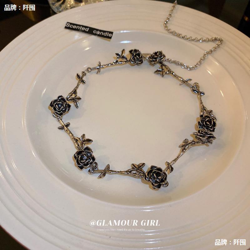 Wholesale Camellia flower necklace vintage clavicle chain