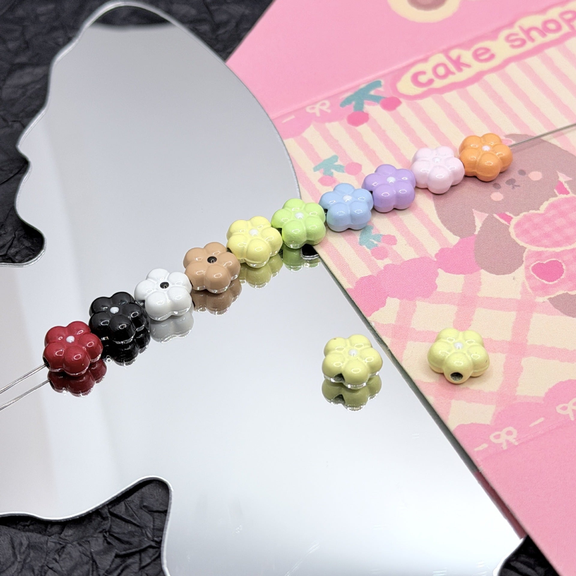 Wholesale 10pcs Plump five-petal flower beaded DIY alloy accessories beaded