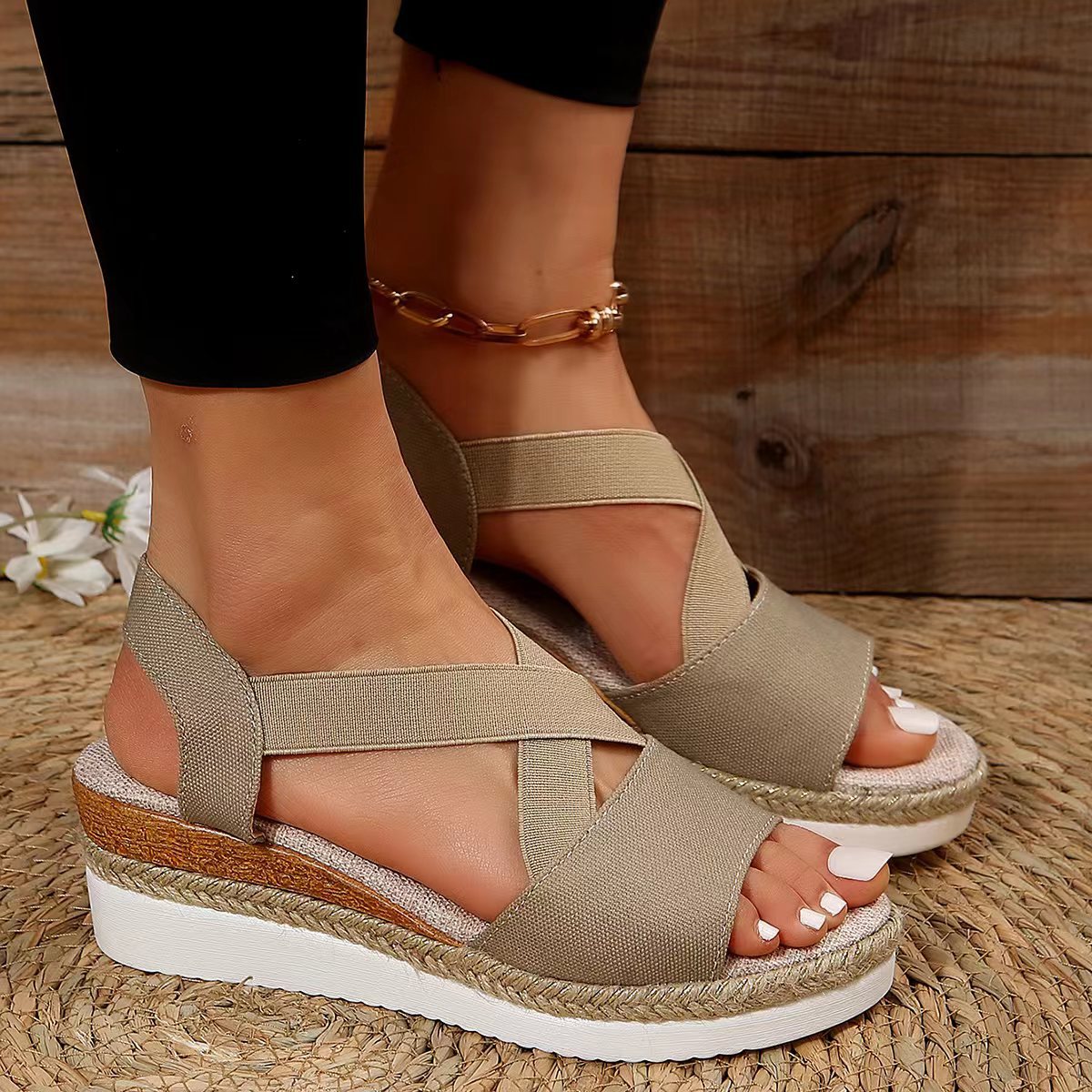 Wholesale Flat Wedge Heel Fish Mouth Casual Sandals