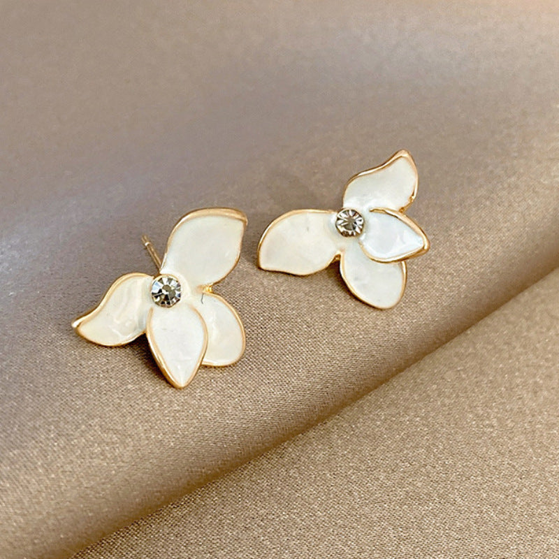 Wholesale S925 silver needle leaf rose small fresh flower earrings
