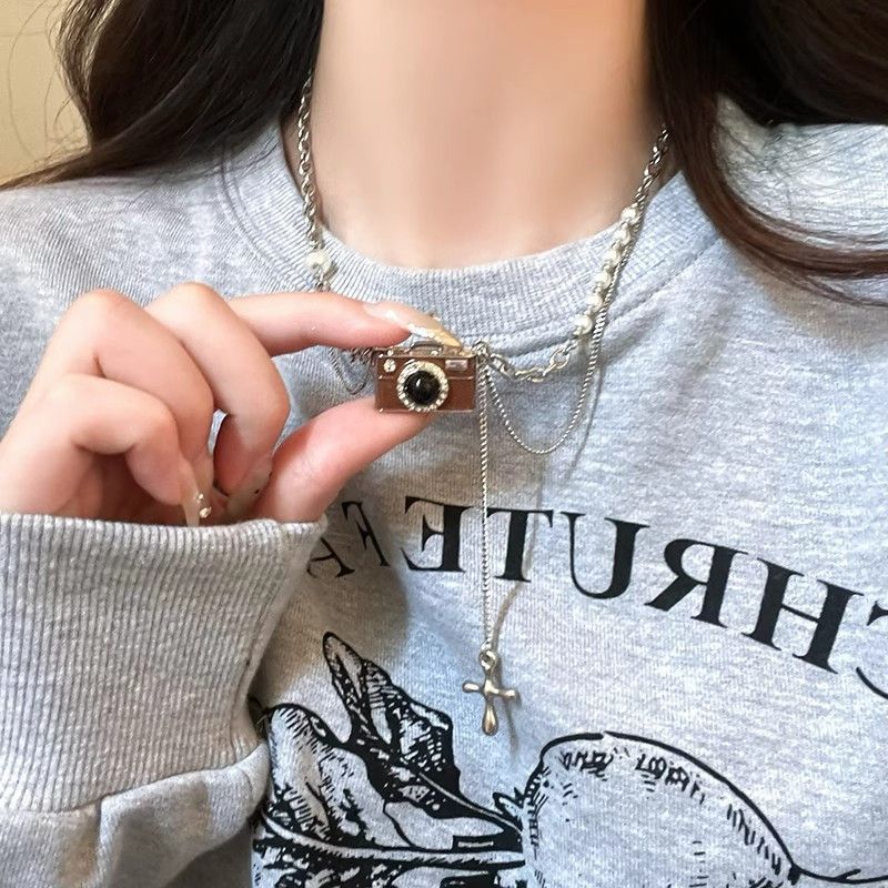 Wholesale Retro Camera Necklace Clavicle Chain