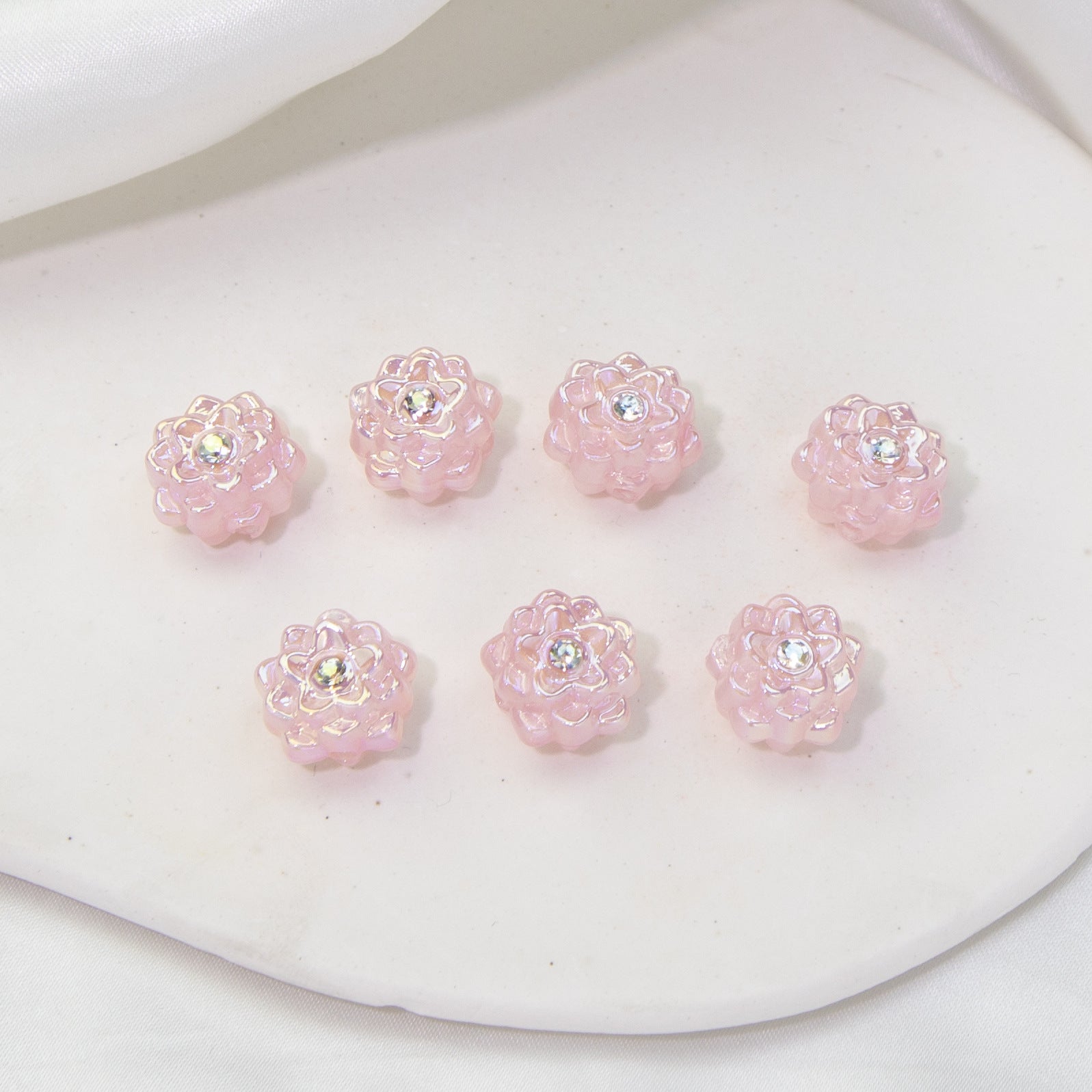 Wholesale 10pcs Simple Fashion Lotus Beads Through Hole Beads
