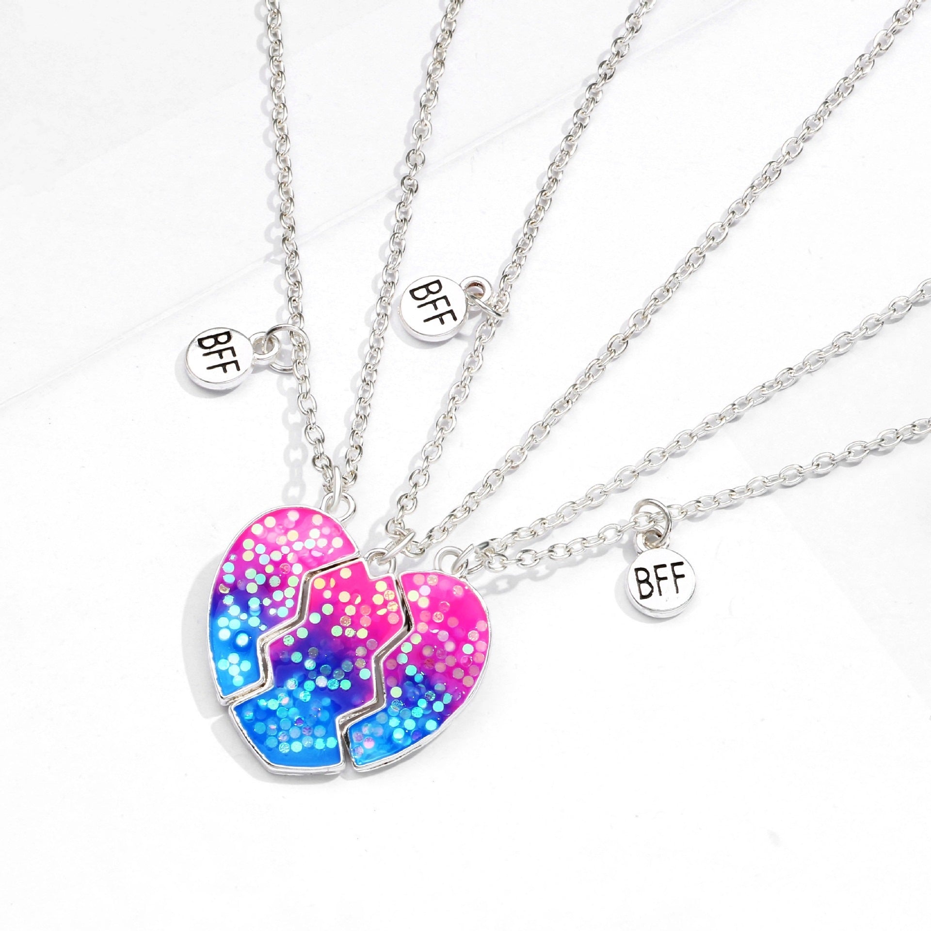 Wholesale Heartbreak Love Pendant Set Necklaces