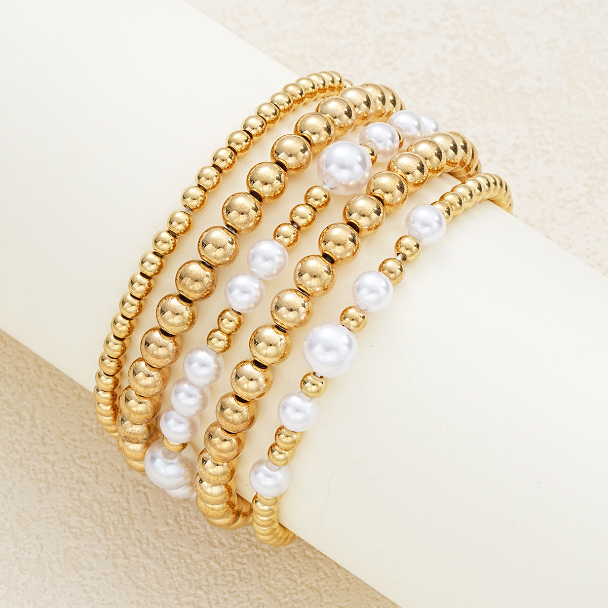 Wholesale Fashionable and simple elastic beaded bracelets 7 pieces