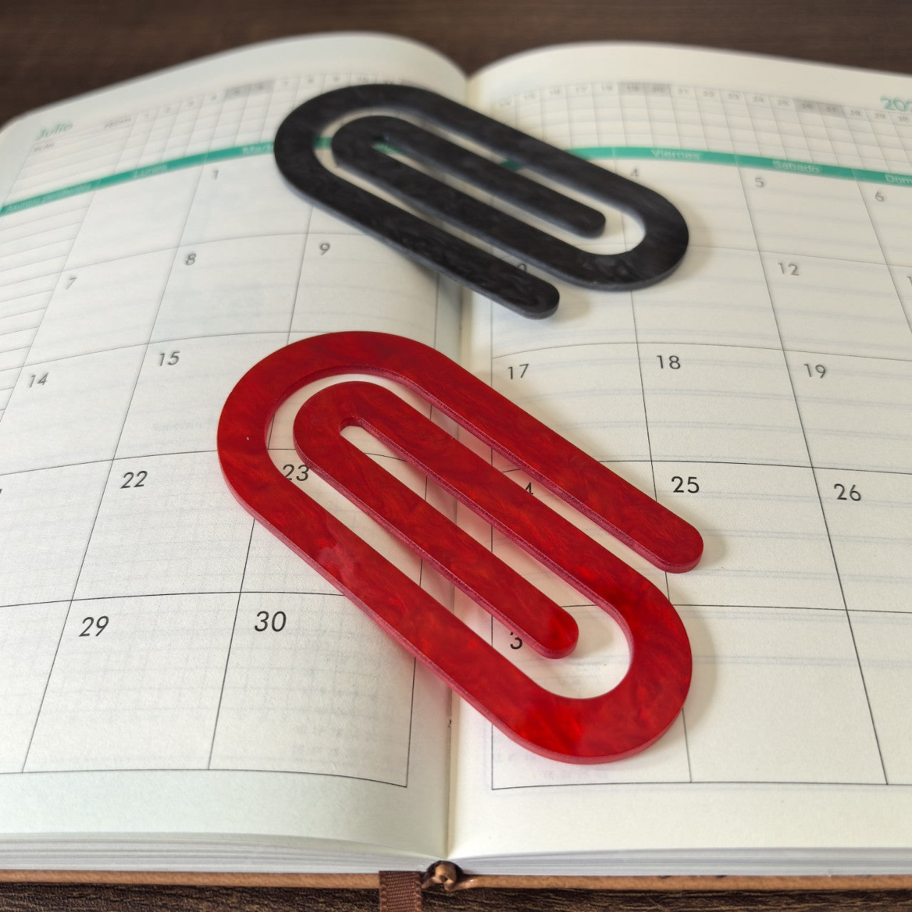Wholesale 20pcs Corrugated acrylic paper clip student book note file card holder sealing clip