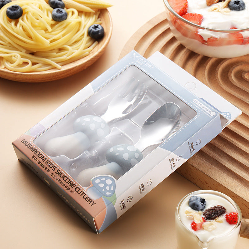 Wholesale Cartoon Silicone Baby Spoon for Learning To Eat and Training with Short Handle